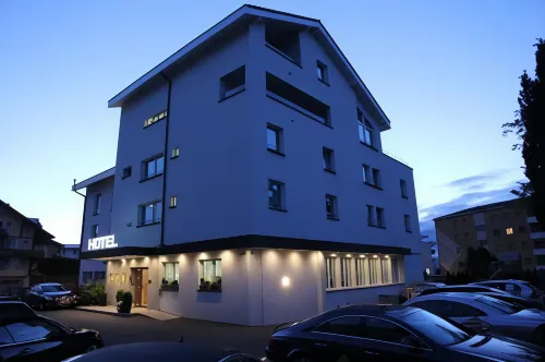 Businesshotel Lux Außen Photos