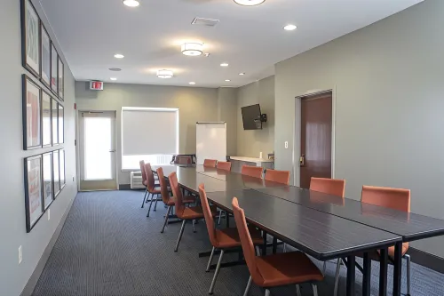 Holiday Inn Express & Suites Chester-Monroe-Goshen Business Facilities Photos