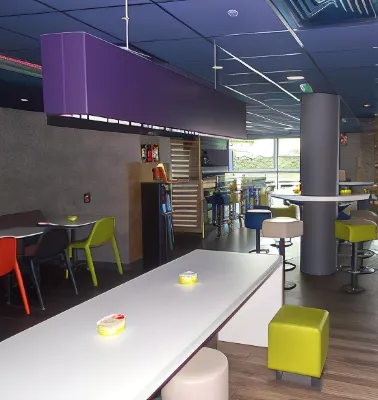 Hôtel Ibis Budget Paris Porte d'Orléans Espaces publics Photos