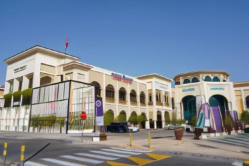 Andalus Al Seef Resort & Spa Рядом с отелем Photos