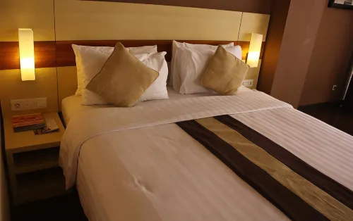 Hotel California Bandung Zimmer Photos