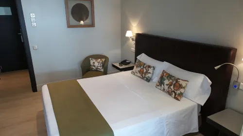 Hotel Moderno Puerta del Sol Chambres Photos