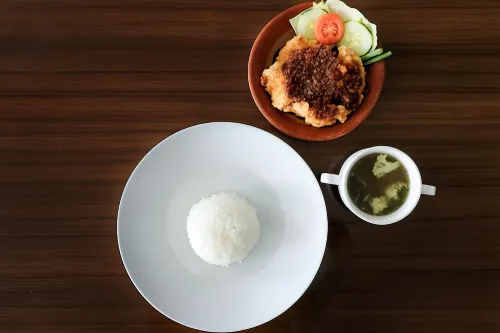 Tab Hotel Surabaya Makanan Photos
