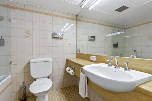 Comfort Hotel Adelaide Meridien Kamar Photos