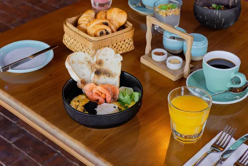 AMNAYA Resort Nusa Dua Makanan Photos