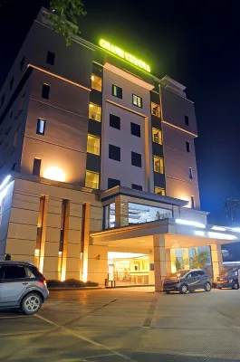 Grand Verona Samarinda Exterior Photos
