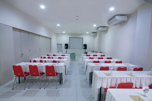 Cordela Hotel Medan Dành cho công việc Photos