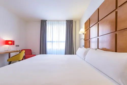 Hotel Zentral Ave Photos