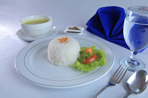 Cordela Hotel Medan Makanan Photos