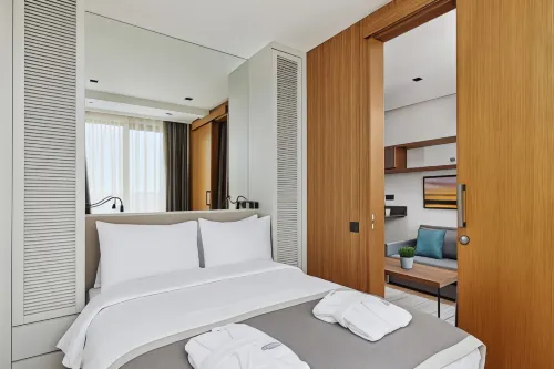 Bayview Hills Luxury Residences Featured Photos