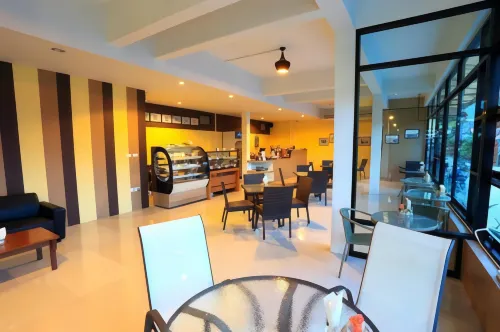 Harmony Bed & Bakery Restauration Photos