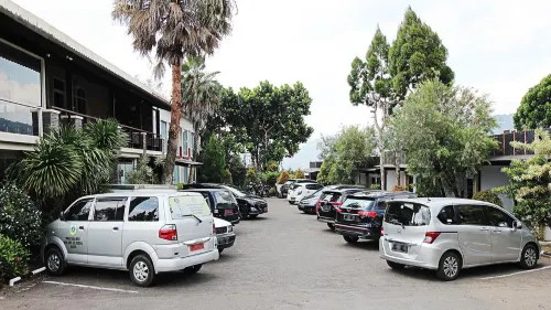 The Rizen Hotel Area Publik Photos