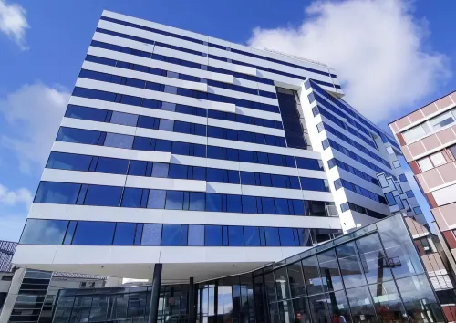 Clarion Hotel the Edge Exterior Photos