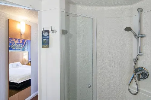 Hôtel Ibis Marne-La-Vallée Val d'Europe Photos