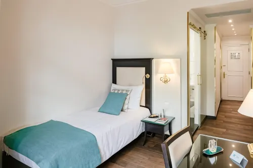 Grand Hotel Suisse Majestic, Autograph Collection Rooms Photos