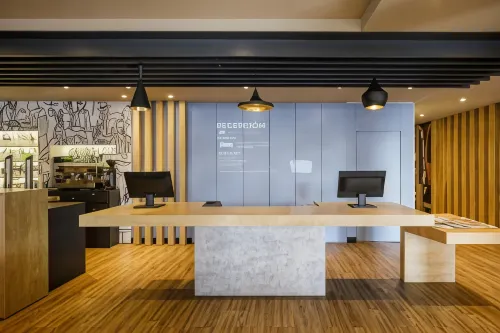 Ibis Granada Nổi bật Photos