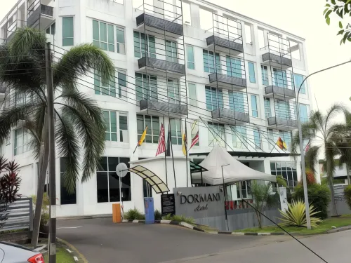 Dormani Hotel Kuching Esterni Photos