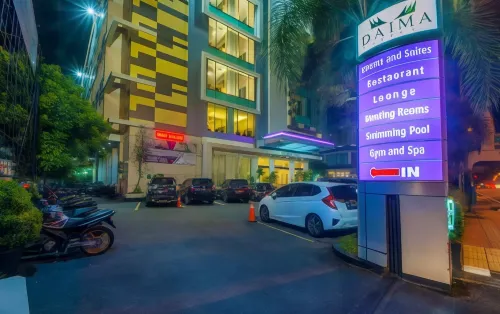 Daima Hotel Padang Area Publik Photos