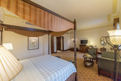 The Oberoi Grand Kolkata Rooms Photos