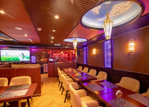Panorama Hotel Bur Dubai Dining Photos