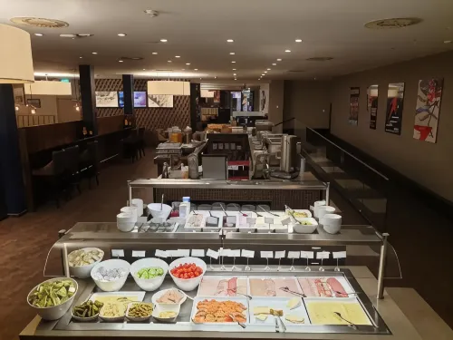 Mercure Hotel Dortmund Messe Restauration Photos