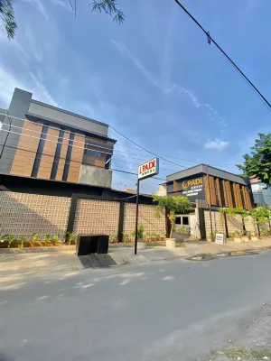 Padi Hotel Purwodadi Extérieur Photos