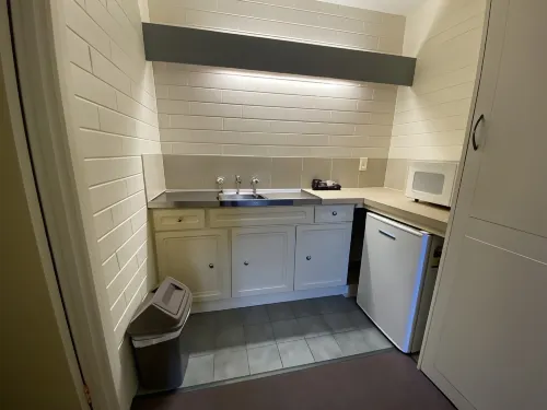 Mahogany Motel Rooms Photos