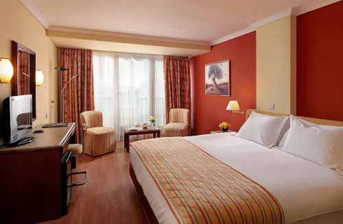 Titania Hotel Photos