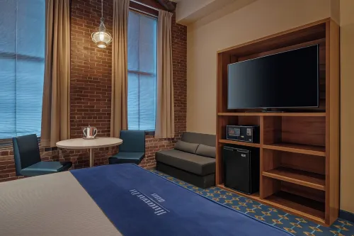Harborside Inn Rooms Photos