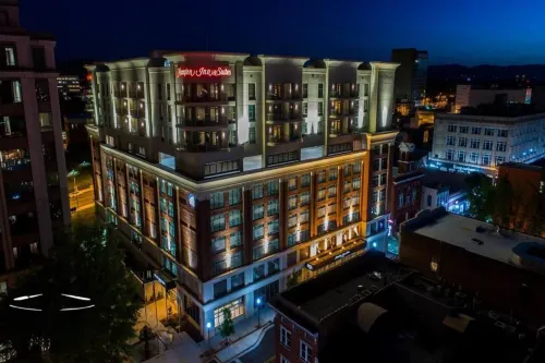 Hampton Inn & Suites Roanoke Downtown Exterior Photos