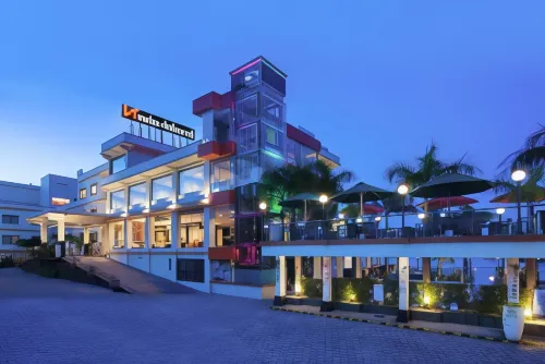Swiss-Belhotel Silae Palu Esterni Photos