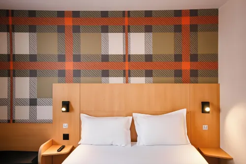 EasyHotel Nice Centre des Congrès - Vieux Nice Chambres Photos