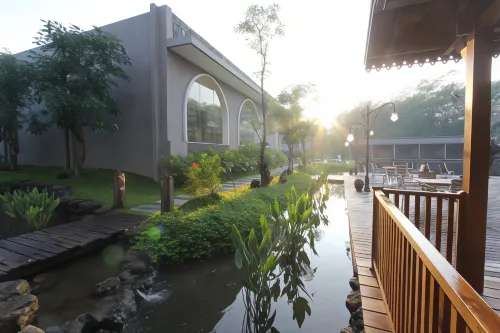 The Westlake Resort Jogja Eksterior Photos