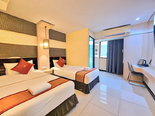 Cozi Inn Hotel, Bangkok Photos