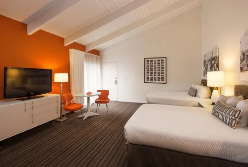 Inn at Venice Beach Rooms Photos