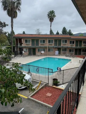 Americas Best Value Inn-Thousand Oaks Benessere e tempo libero Photos