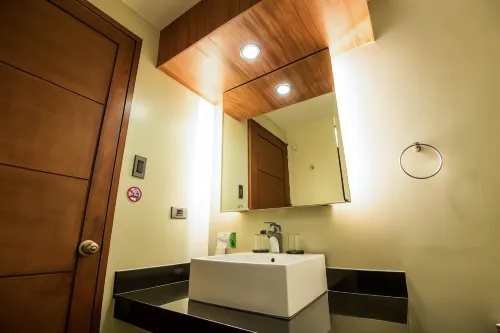 Ariana Hotel Camere Photos
