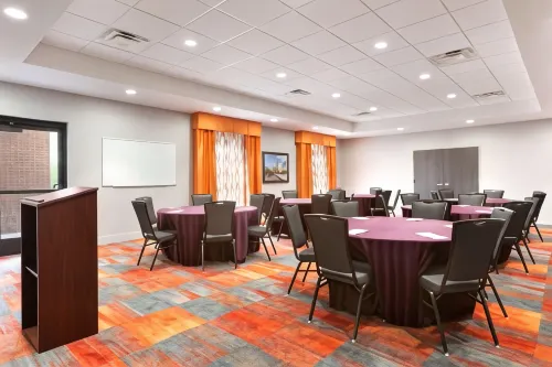 Hampton Inn North Olmsted Cleveland Airport Business Facilities Photos