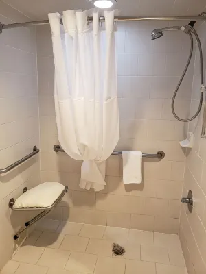 Affordable Suites of America Detroit-Warren Chambres Photos
