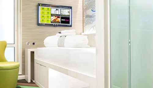 Hub by Premier Inn London Westminster Abbey hotel Photos