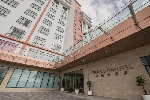 Grand InHotel Kota Kinabalu Extérieur Photos