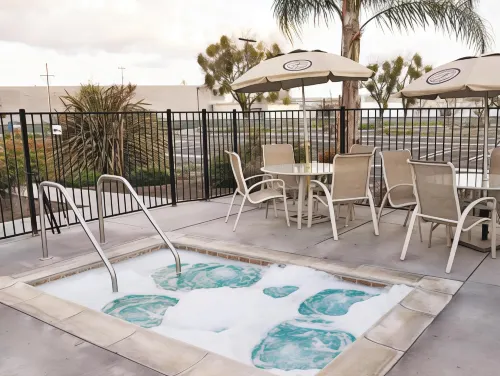 La Quinta Inn & Suites by Wyndham Modesto Salida Leisure & Recreation Photos