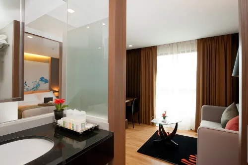 41 Suite Bangkok Zimmer Photos