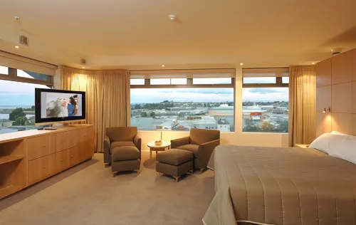 Gateway Hotel by Nightcap Plus Photos