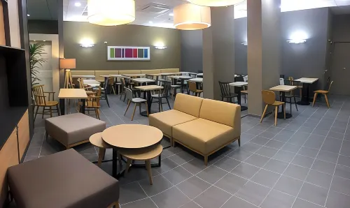 B&B Hotel Lyon Ouest Tassin Espaces publics Photos