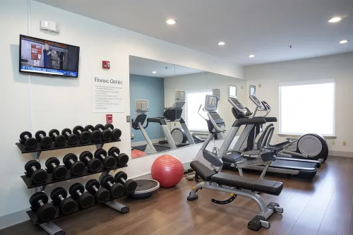 Holiday Inn Express & Suites Chester-Monroe-Goshen Leisure & Recreation Photos