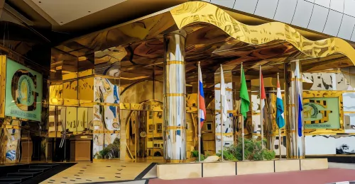 Grand Excelsior Hotel Al Barsha Рядом с отелем Photos