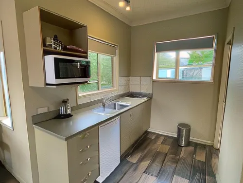 Sierra Motel and Apartments Photos