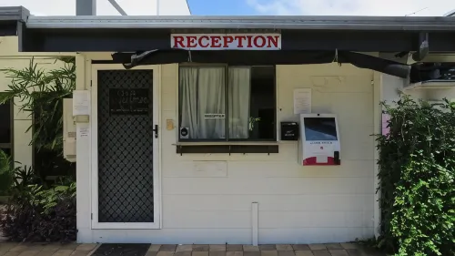 Cardwell at the Beach Extérieur Photos