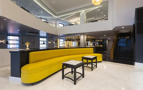 Mercure Bilbao Jardines de Albia Featured Photos